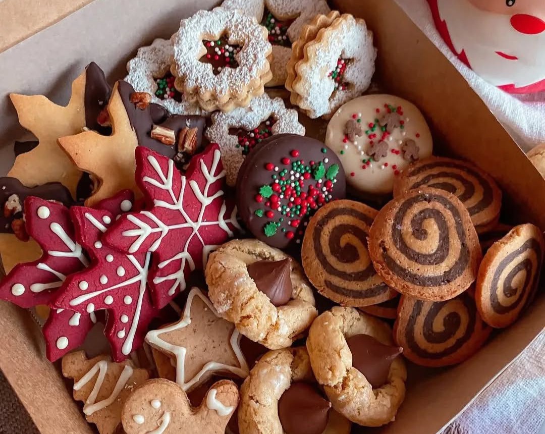12 Days Easy Christmas Cookie Display Board