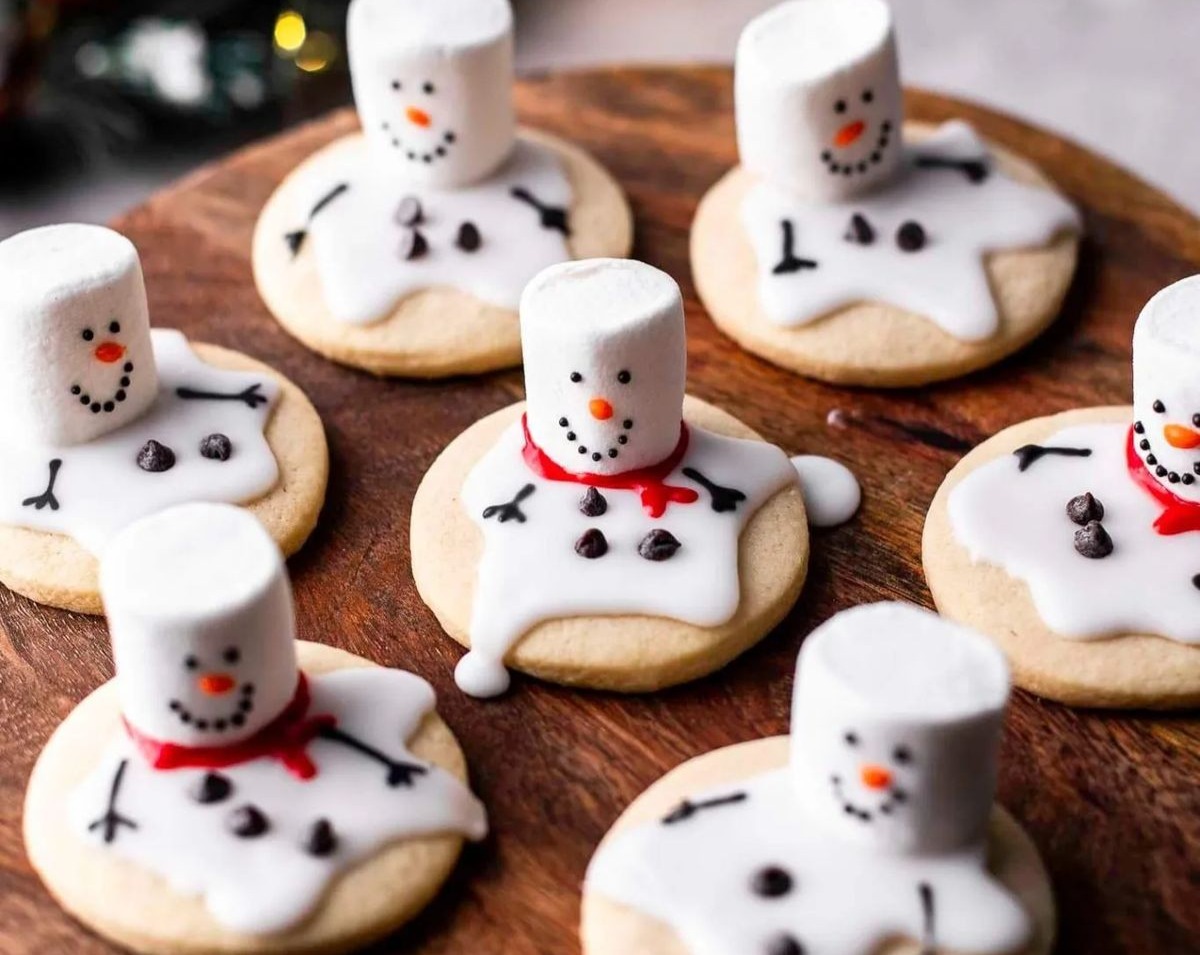 Easy Melted Snowman Biscuits for Kids Christmas Party Fun overview