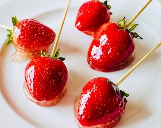Easy Homemade Tanghulu: Crunchy Candied Fruit Sweets & DIY Snacks overview