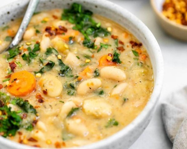 Hearty Vegetarian Tuscan White Bean Soup with Fresh Herbs overview