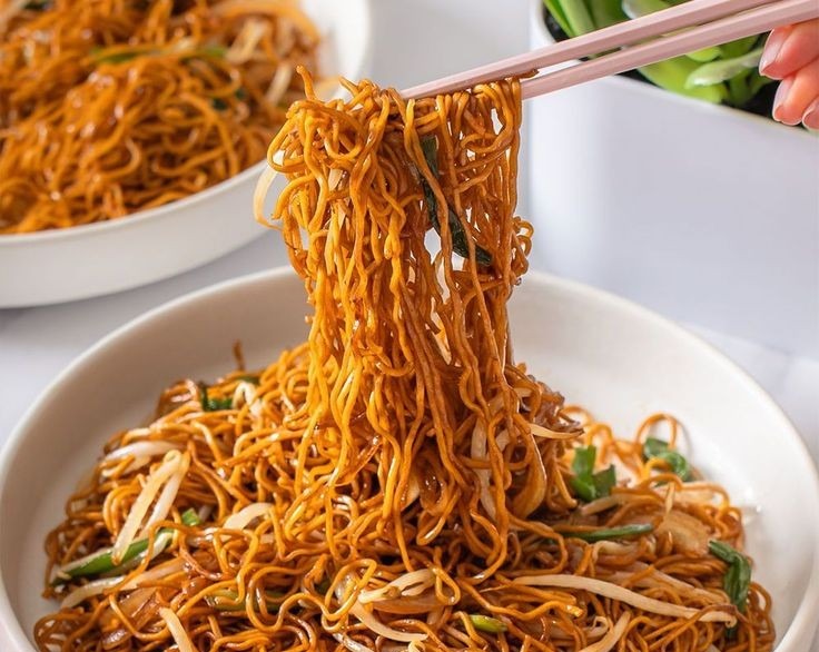 Yummy Easy Spicy Cheesy Vegan Saucy Ramen Noodles overview